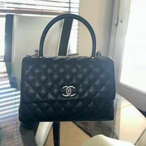 Inspired fashion black bag